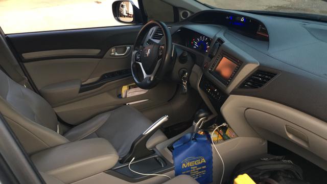 Civic EXR 2.0 - Foto 2