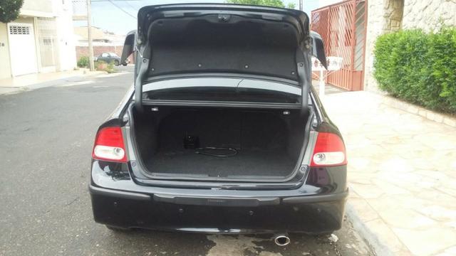 Honda Civic Sedan EXS 1.8 AUT.FLEX - Foto 8