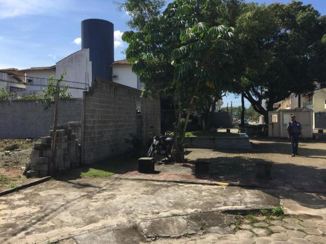 Terreno na mata da praia com 390m². - Foto 4