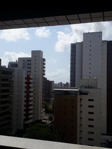Apto de 03 quartos - Área Nobre do Meireles - Precinho bom !