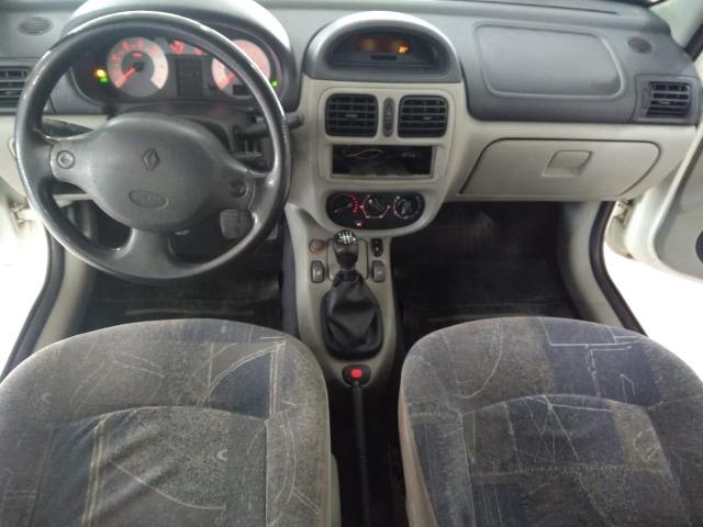Clio sedan 1.616v completo ano 2005 - Foto 9