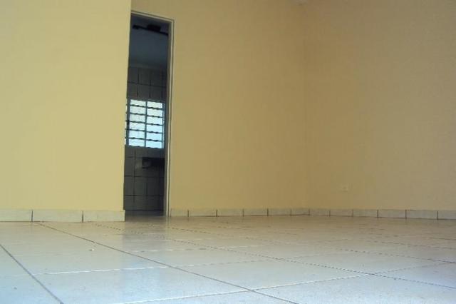 Casa Para Aluguel - 2 Quartos - Setor Sudoeste - Goiânia-Go - Foto 3