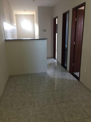 Alugo apartamento Planalto
