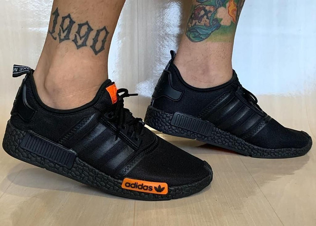 tenis adidas nike