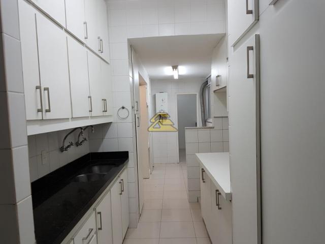 Apartamento para alugar com 2 dormitórios em Ipanema, Rio de janeiro cod:SCI3636 - Foto 17