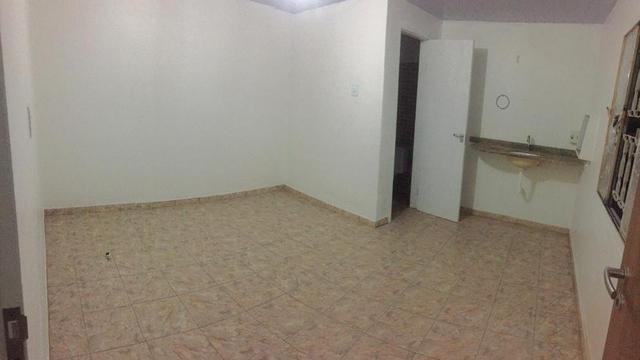 Alugo Apto nova esperança um quarto - Foto 2