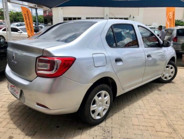 Renault Logan 1.0 Authentic Flex - Foto 6