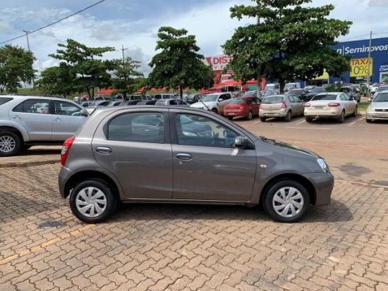ETIOS XS 1.3 Flex 16V 5p Mec. - Foto 4