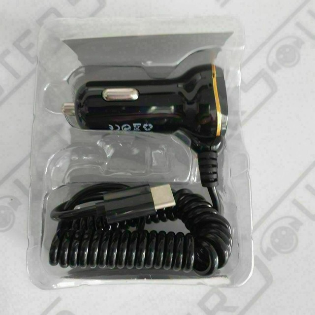 Kit carregador veícular.  Com uma entrada usb, cabo fixo com entrada tipo C. Novo.
