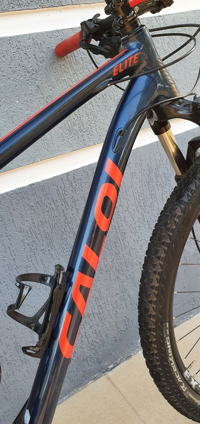 Bike Bicicleta Caloi Elite 30 (2019) - TAM.19