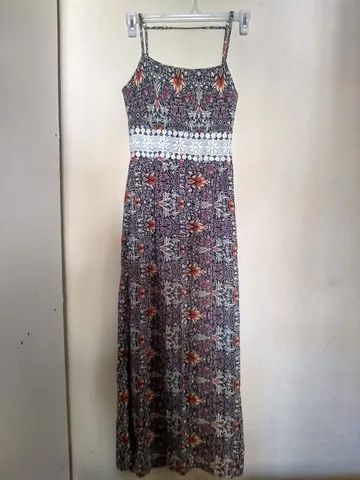 Promoção vestidos lindos.