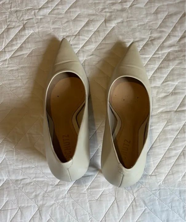Scarpin de Couro Branco - Schutz / 37 (Usado 1X) - Foto 2