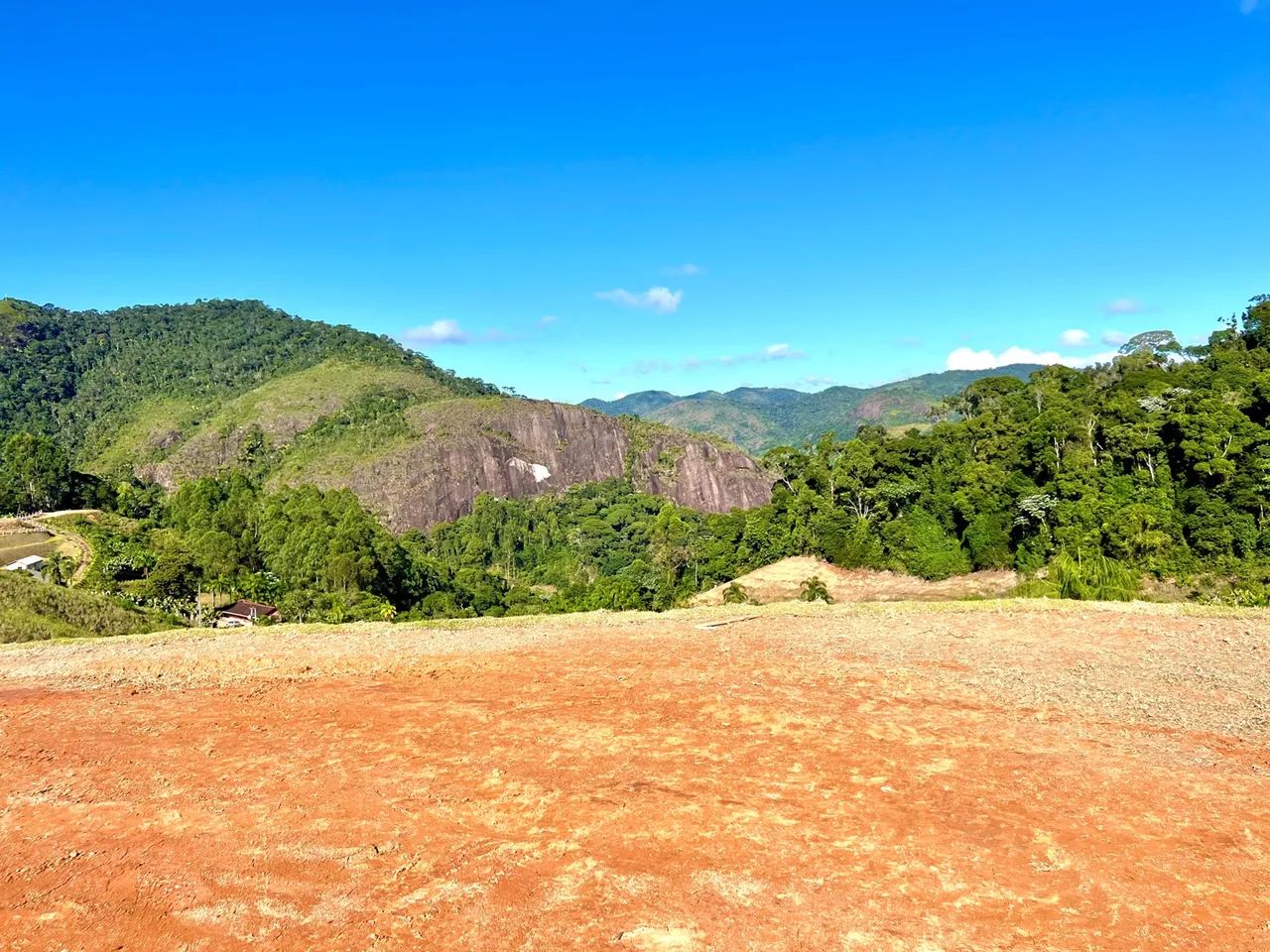 Santa Teresa, lindos terrenos em condominio fechado a 2 km do asfalto - Foto 3