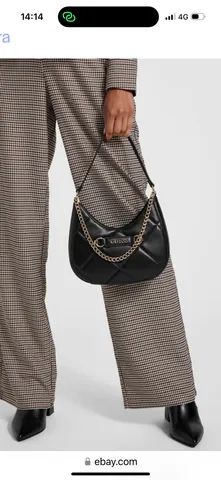 Bolsa Guess Golden Rock Mini Hobo preta  - Foto 2