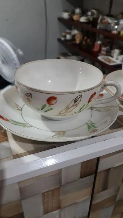 Xícaras de Chá com Pires de Porcelana Schimth e Chinesa - Foto 3