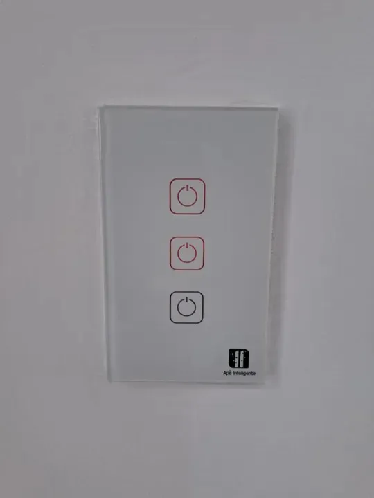 Apto com três quartos sendo um suíte 56m² - Nova Esperança