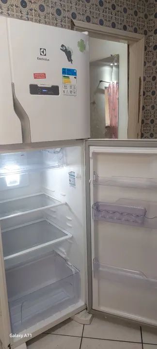 Geladeira electrolux frost free - Foto 2