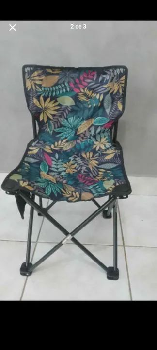 Cadeira dobrável com bolsa pra carregar 