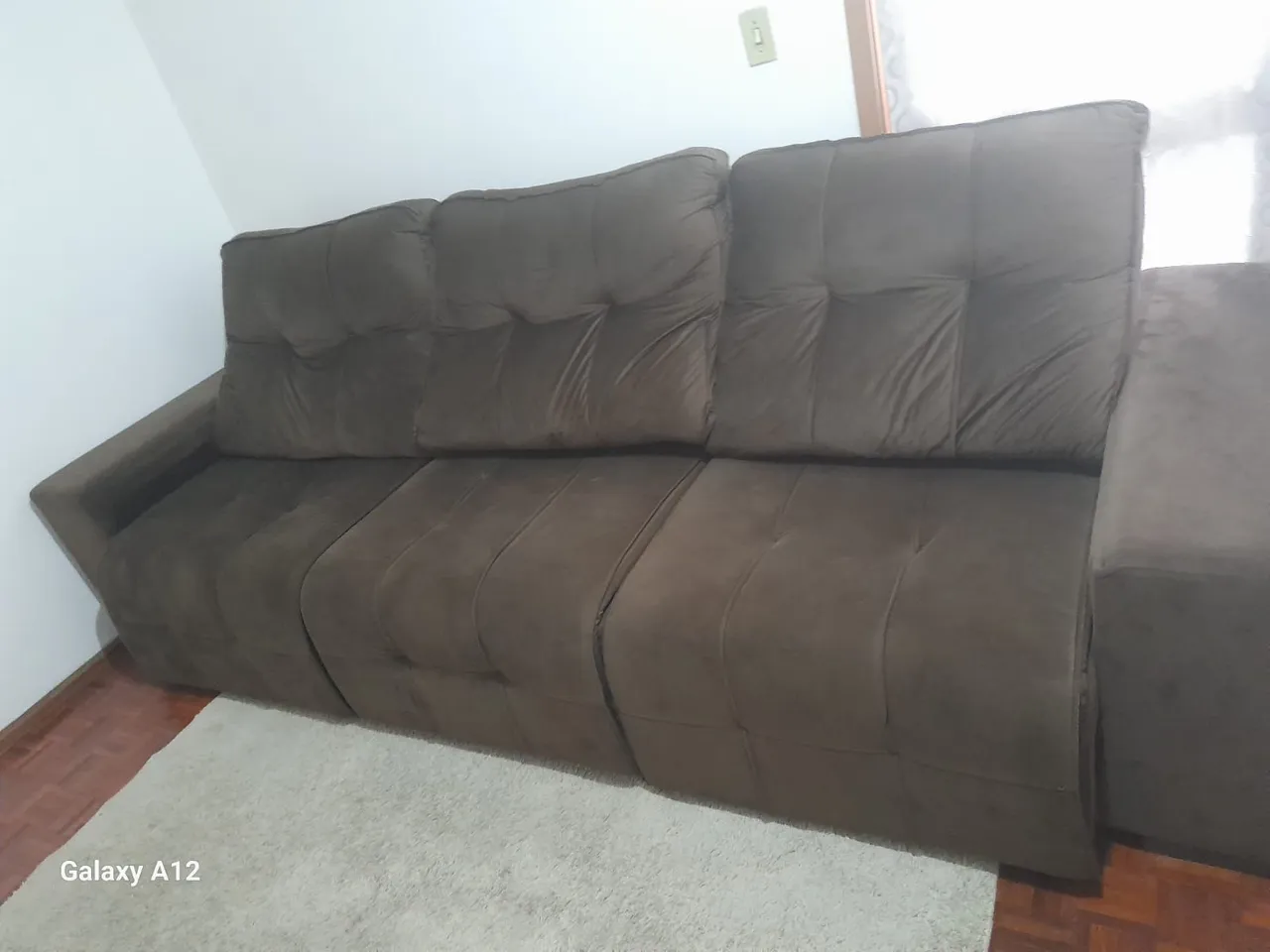 Vendo sofá usando sem defeito 