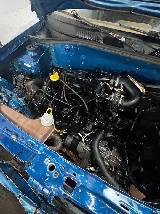 Sucata clio 1.0 - para retirada de peças  - Foto 3