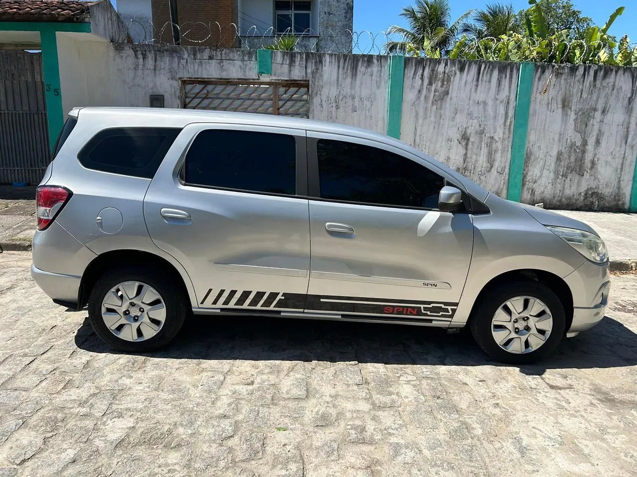Chevrolet Spin LT 1.8 - 2015 - Foto 2