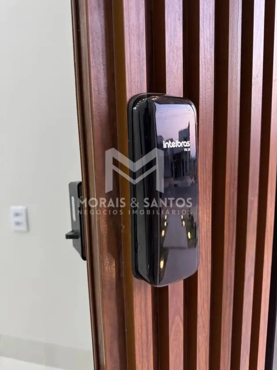 M - CASA À VENDA NO CONDOMÍNIO VILLA SEGURA - MONTES CLAROS MG - Foto 3