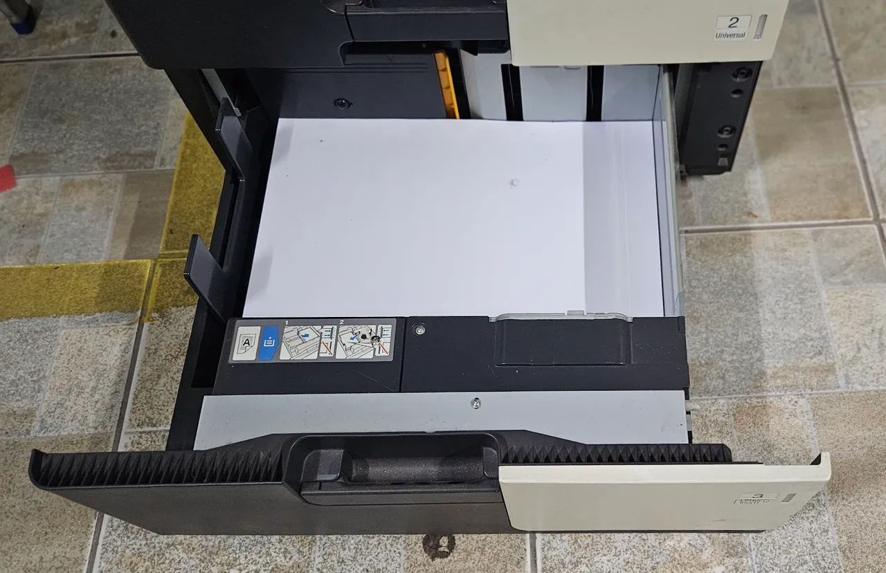 KONICA MINOLTA C-554 - Impressora Multifuncional LASER colorida