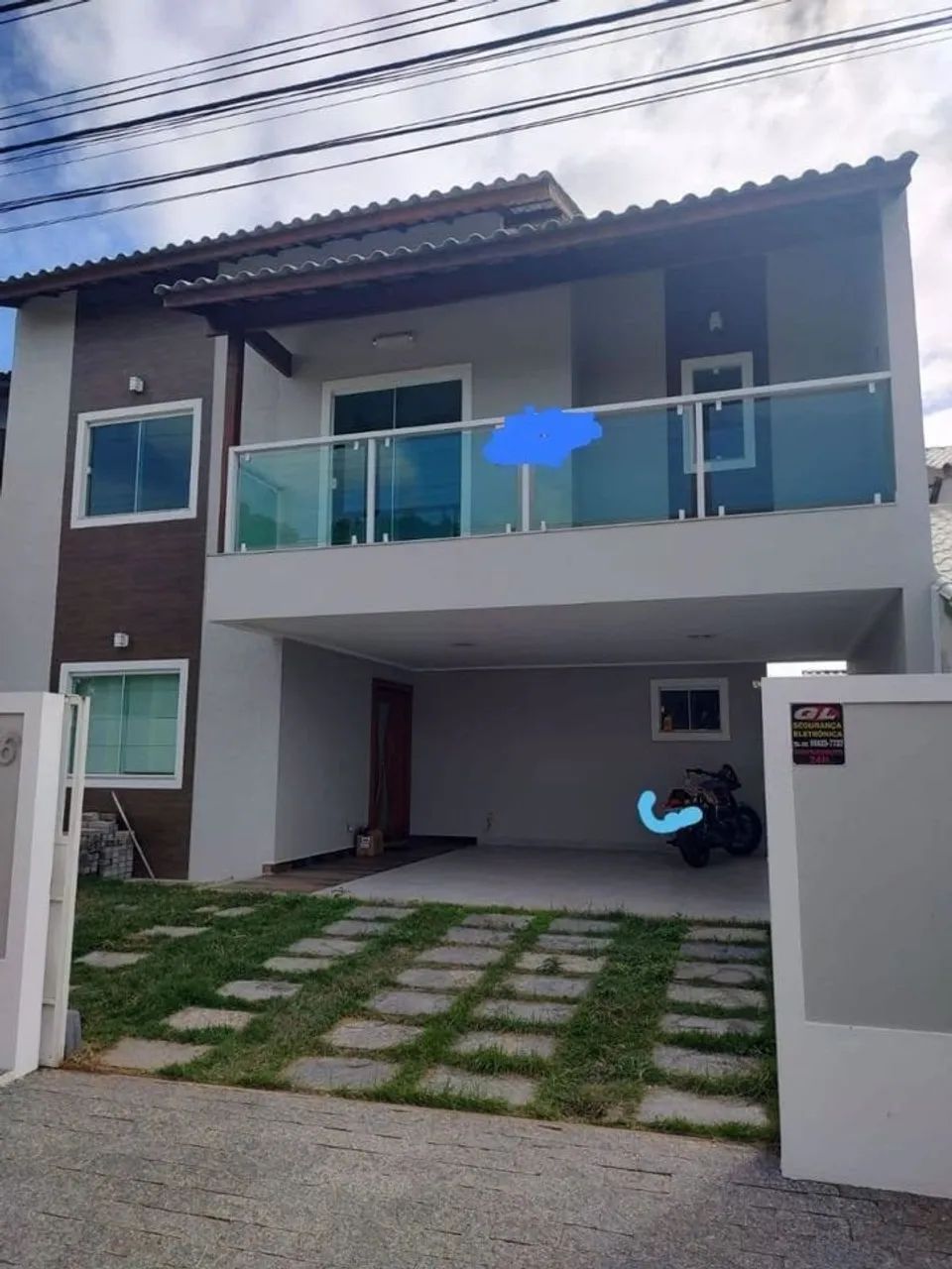 Casa Duplex em Condomínio com 3 Quartos (2 Suítes), Área Gourmet e 197m²  Campos dos Goyta