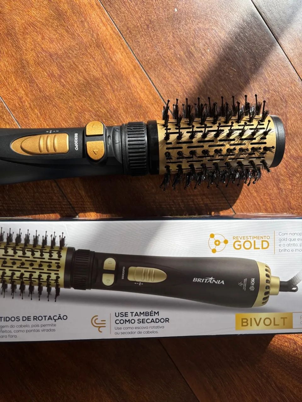 Britânia Bivolt Escova Rotativa Secador de Cabelo
