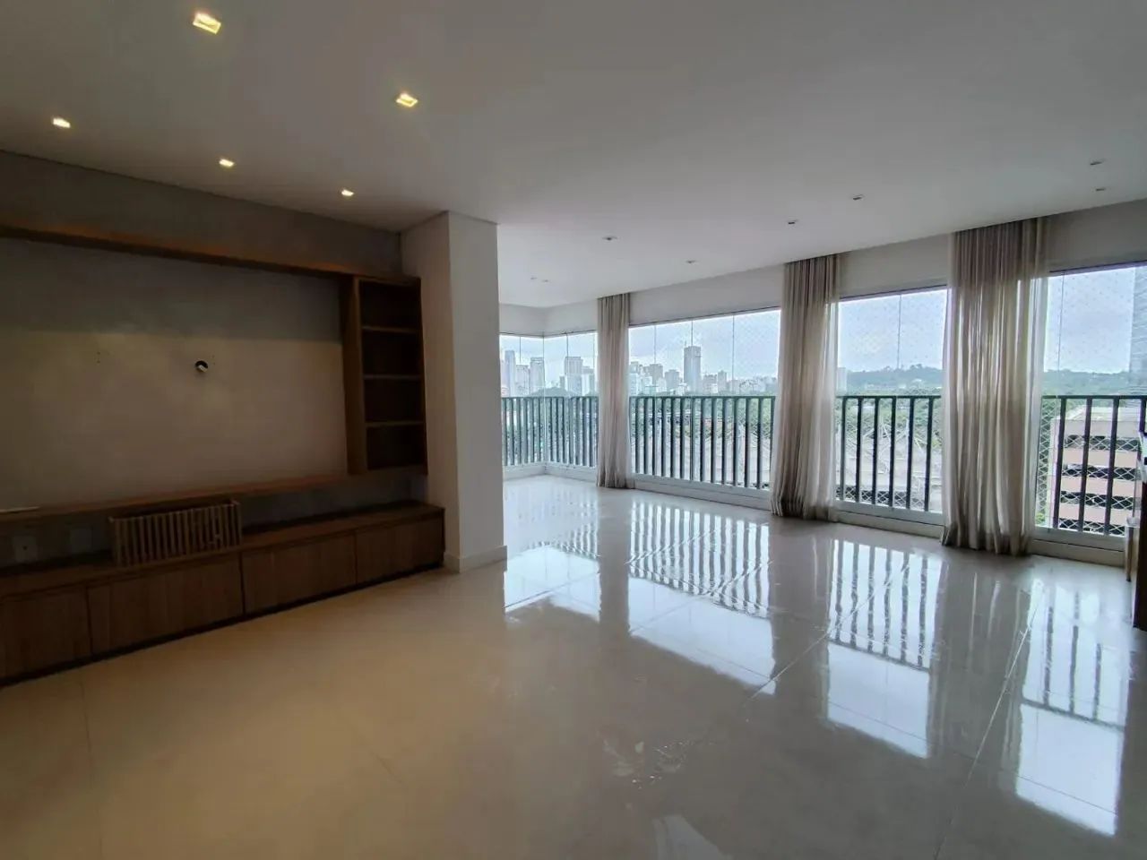 Locação Apartamento 2 Dormitórios - 96 m² Pinheiros - Foto 3