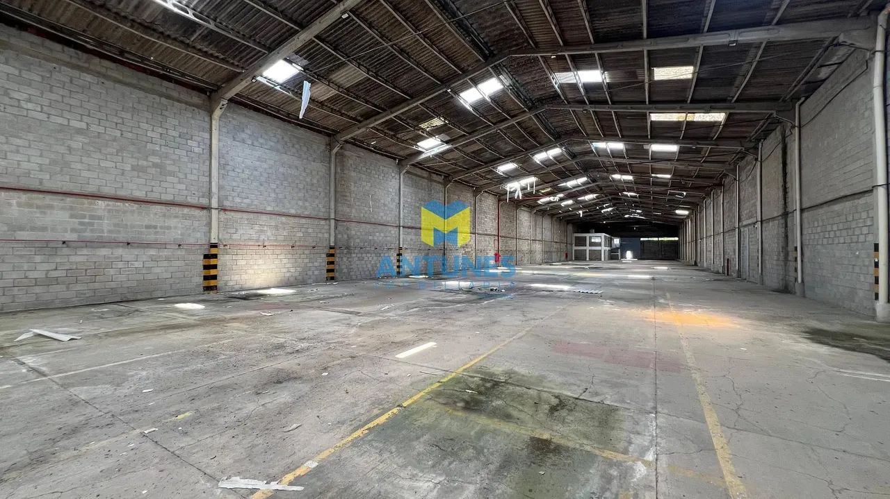 Alugue Galpão na Imbiribeira Cross docking, 2.396m² com Doca e Pátio - Foto 8