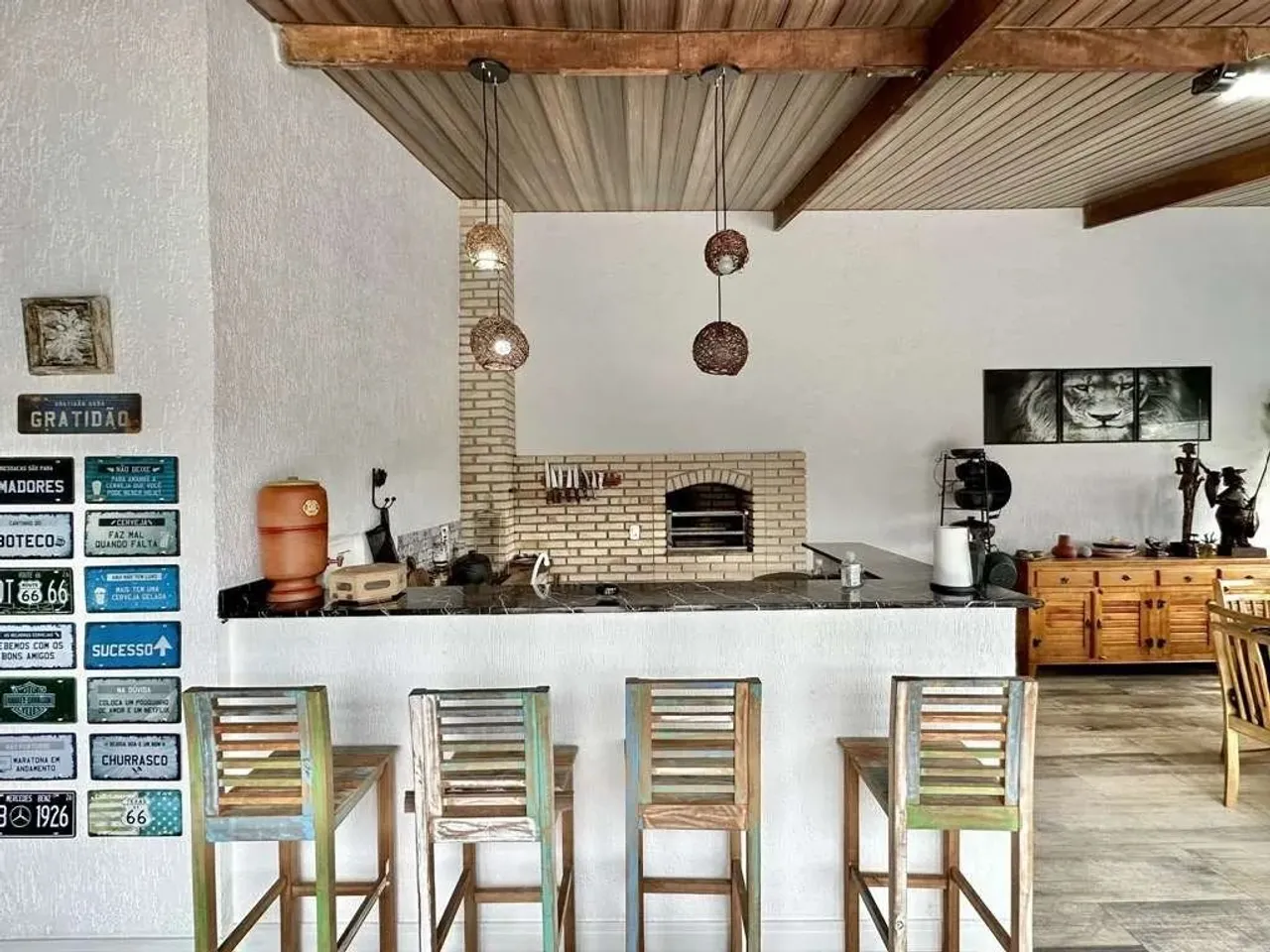 Casa com 3 dormitórios, sendo 3 suítes para Locação na região Granja Viana - Cotia - SP