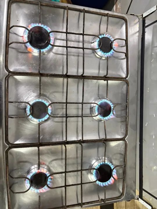 Fogão Continental 4 Bocas com Forno - Usado - Foto 5