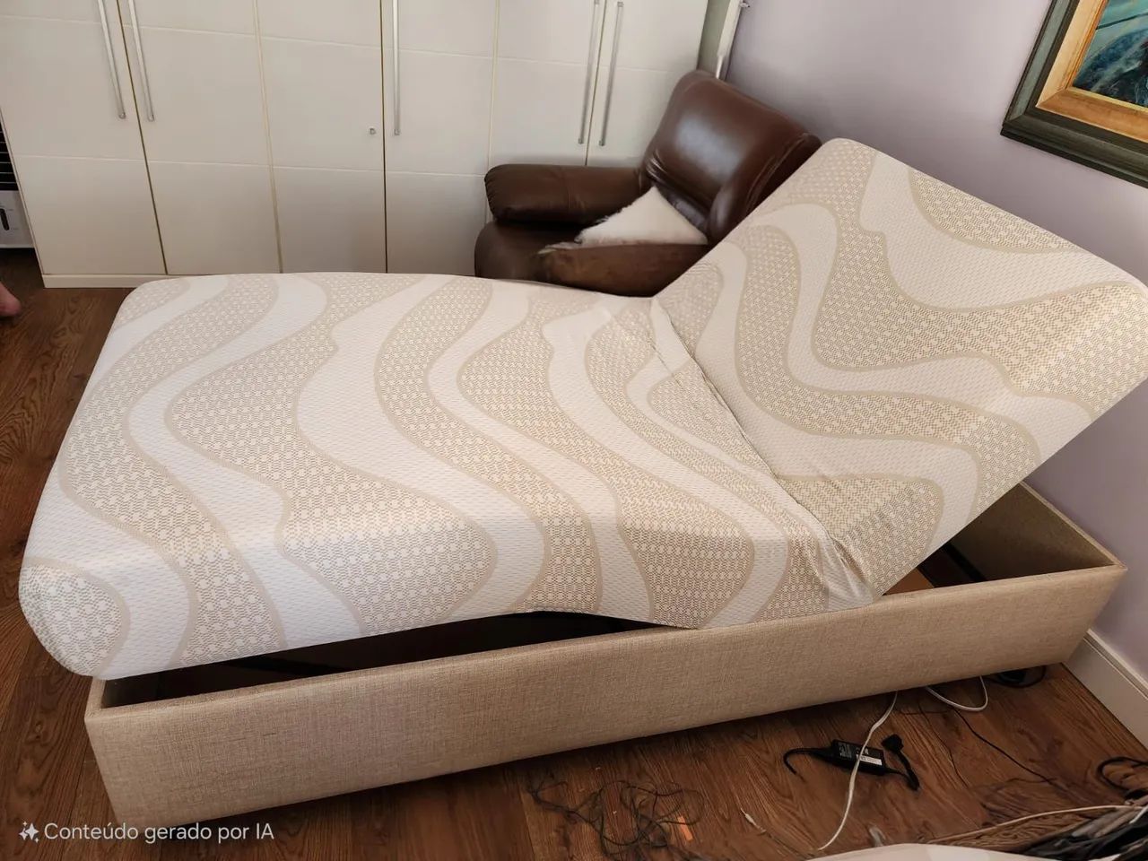 Cama Articulada Motorizada Century bege com grades laterais  - Foto 3