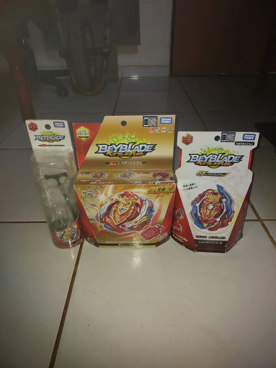 Beyblade Burst Takara Tomy Kit 14 beyblade 