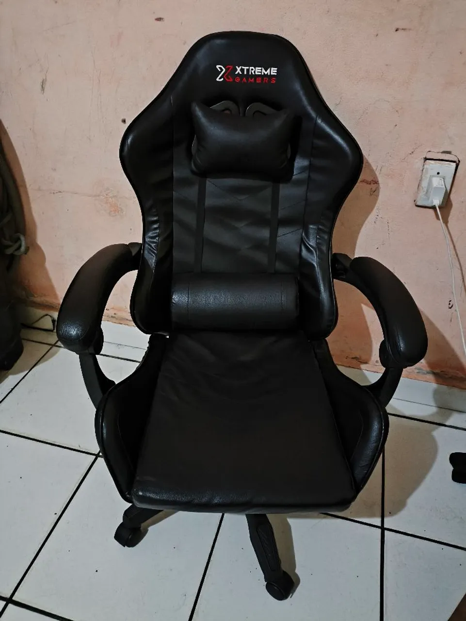 Cadeira Gamer Xtreme com Rodinhas e Conforto