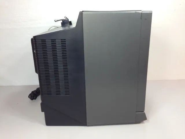 Tv Antiga Sanyo 14 Polegadas Televisão Retro Game *Não Liga* - Foto 2