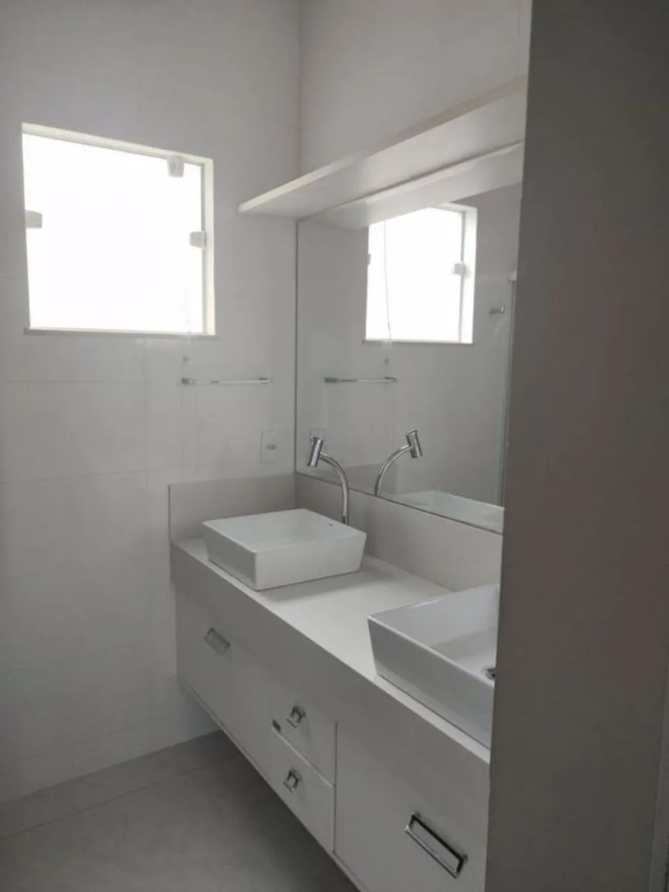 Casa Duplex em Condomínio com 3 Quartos (2 Suítes), Área Gourmet e 197m²  Campos dos Goyta - Foto 2