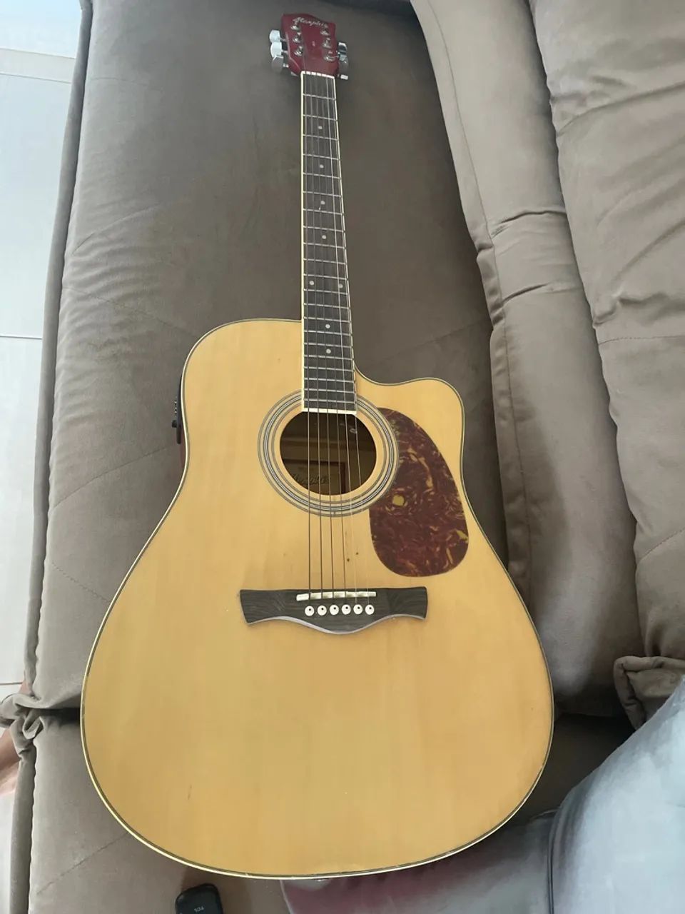 Violão Acústico