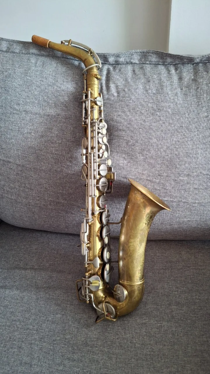 Sax Alto Conn Shooting Start + Case + Boquilha + Acessórios