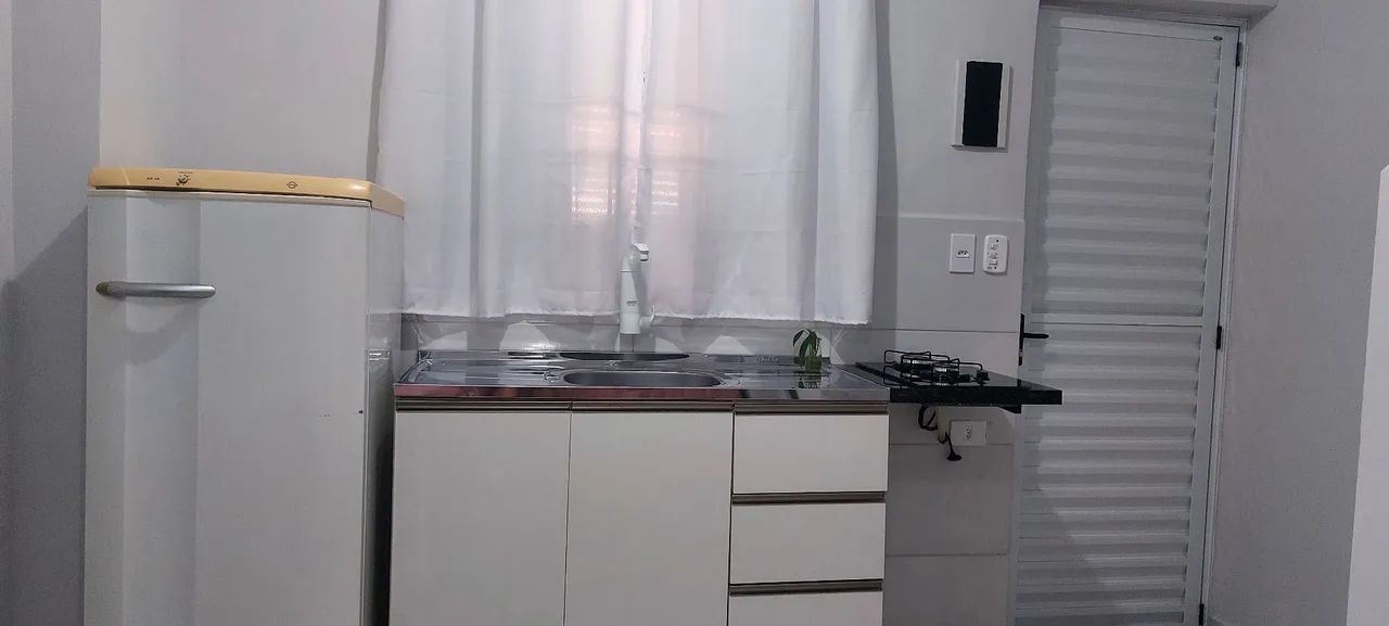 KITNET PARA *MULHERES* DISPONÍVEL P/ LOCAÇÃO - ZONA SUL SJC - BOSQUE DOS EUCALIPTOS. - Foto 9