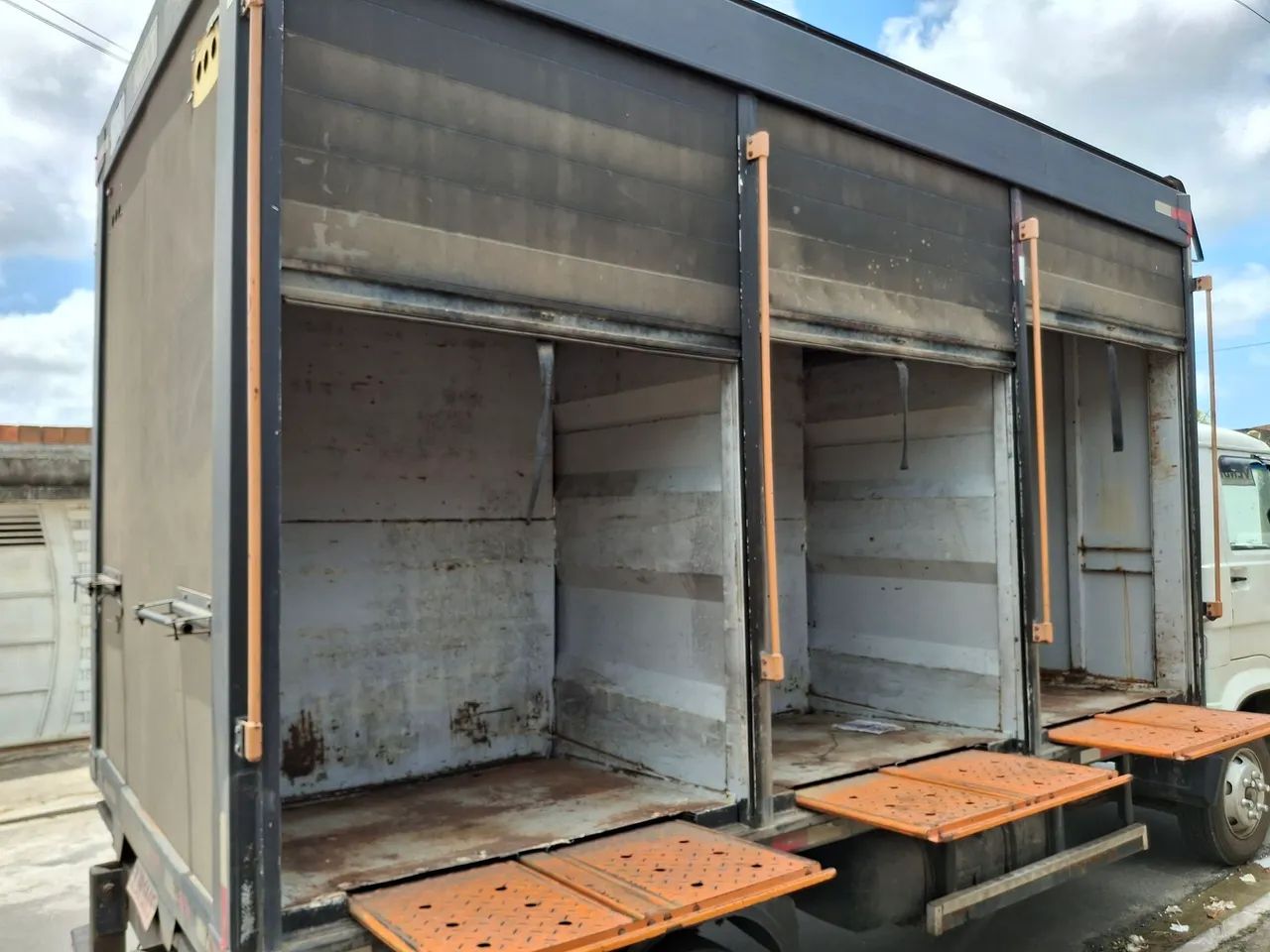 Baia de Bebidas semi nova ,estado de zero com 6 portas !!!!! - Foto 9