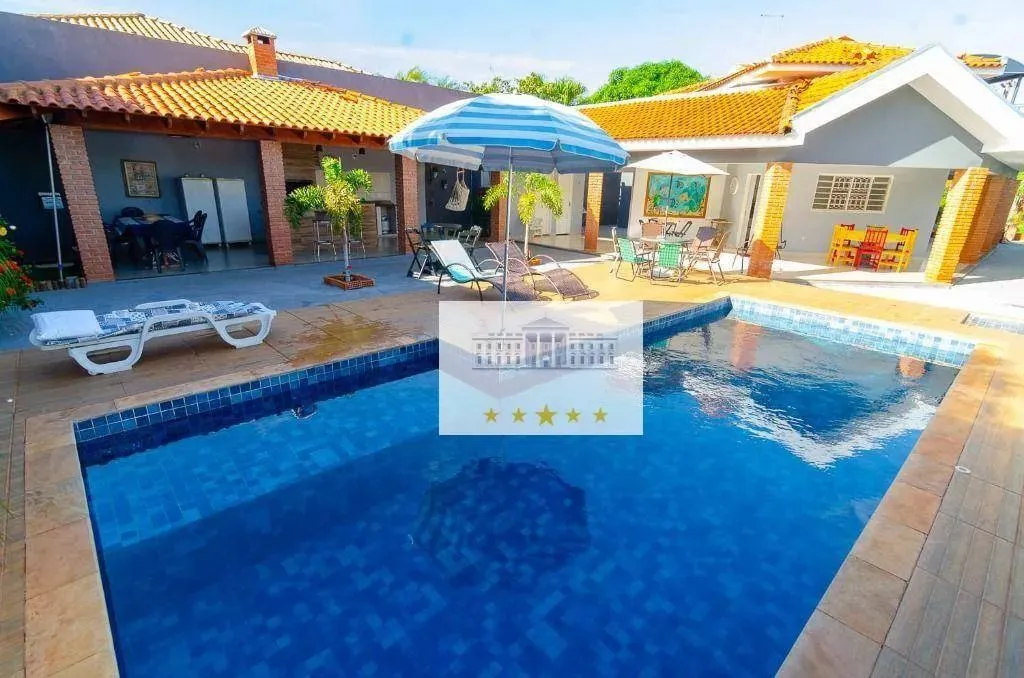 Rancho com 3 dormitórios à venda, 366 m² por R$ 800.000,00 - Zona Rural - Santo Antônio do