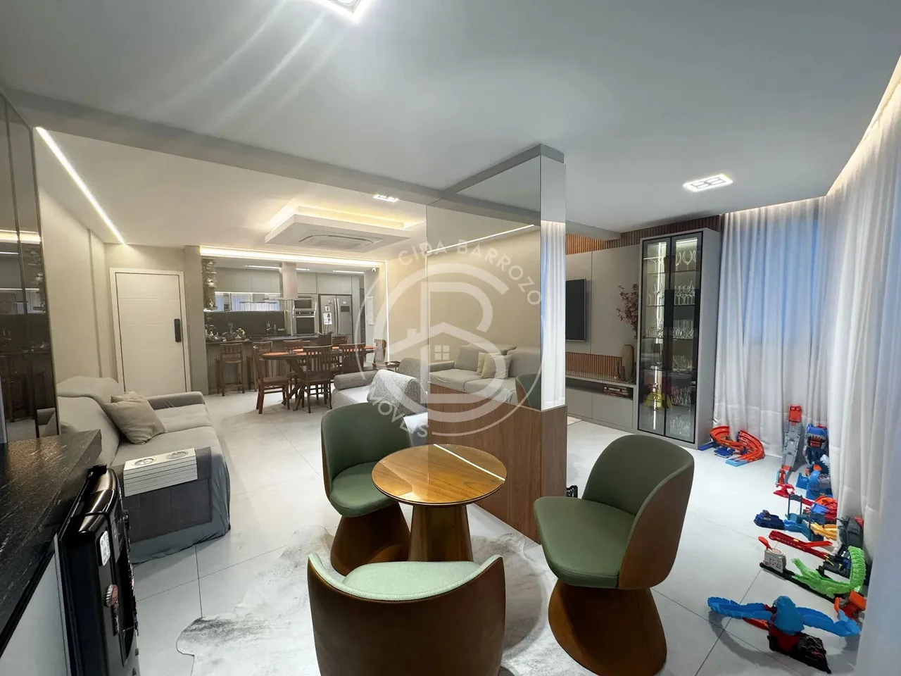 Lindo apartamento transformado em 3 quartos na Mata da Praia - Vitória/ES