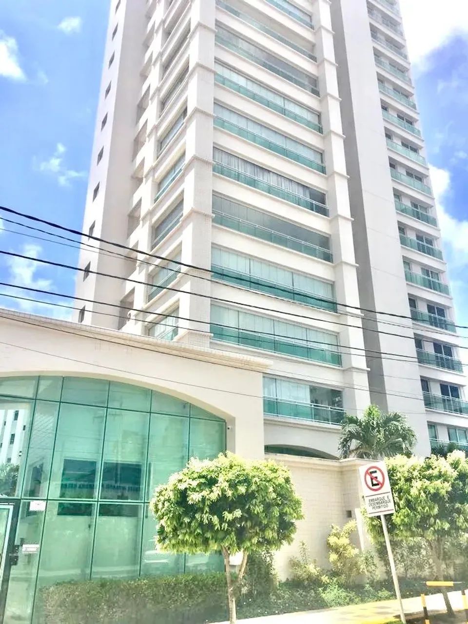 APARTAMENTO EM PETRÓPOLIS  4 SUÍTES  228m² - CLASS ALONSO BEZERRA