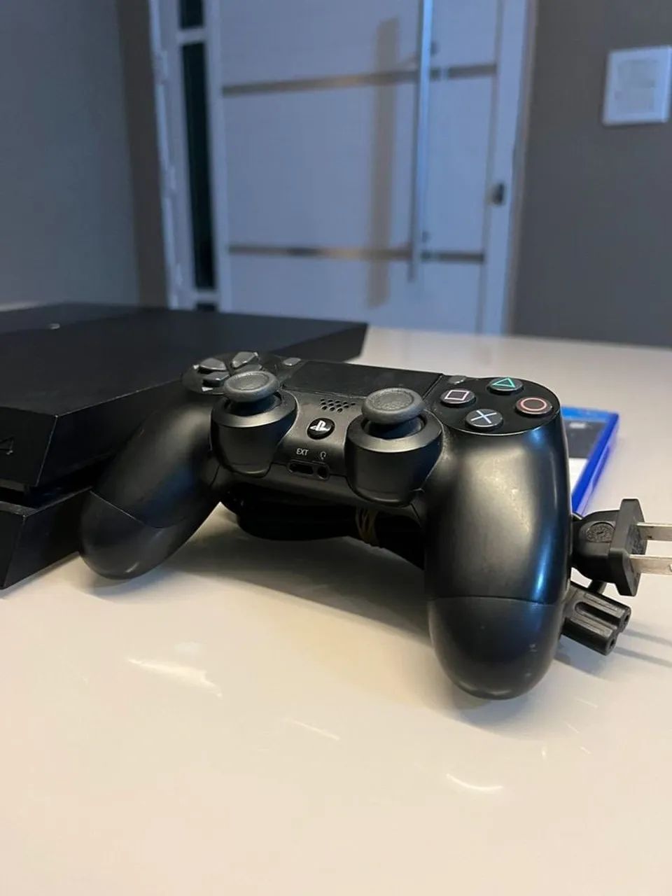 Ps4 perfeito estado ,sem defeitos ,gta 5 de brinde  - Foto 4