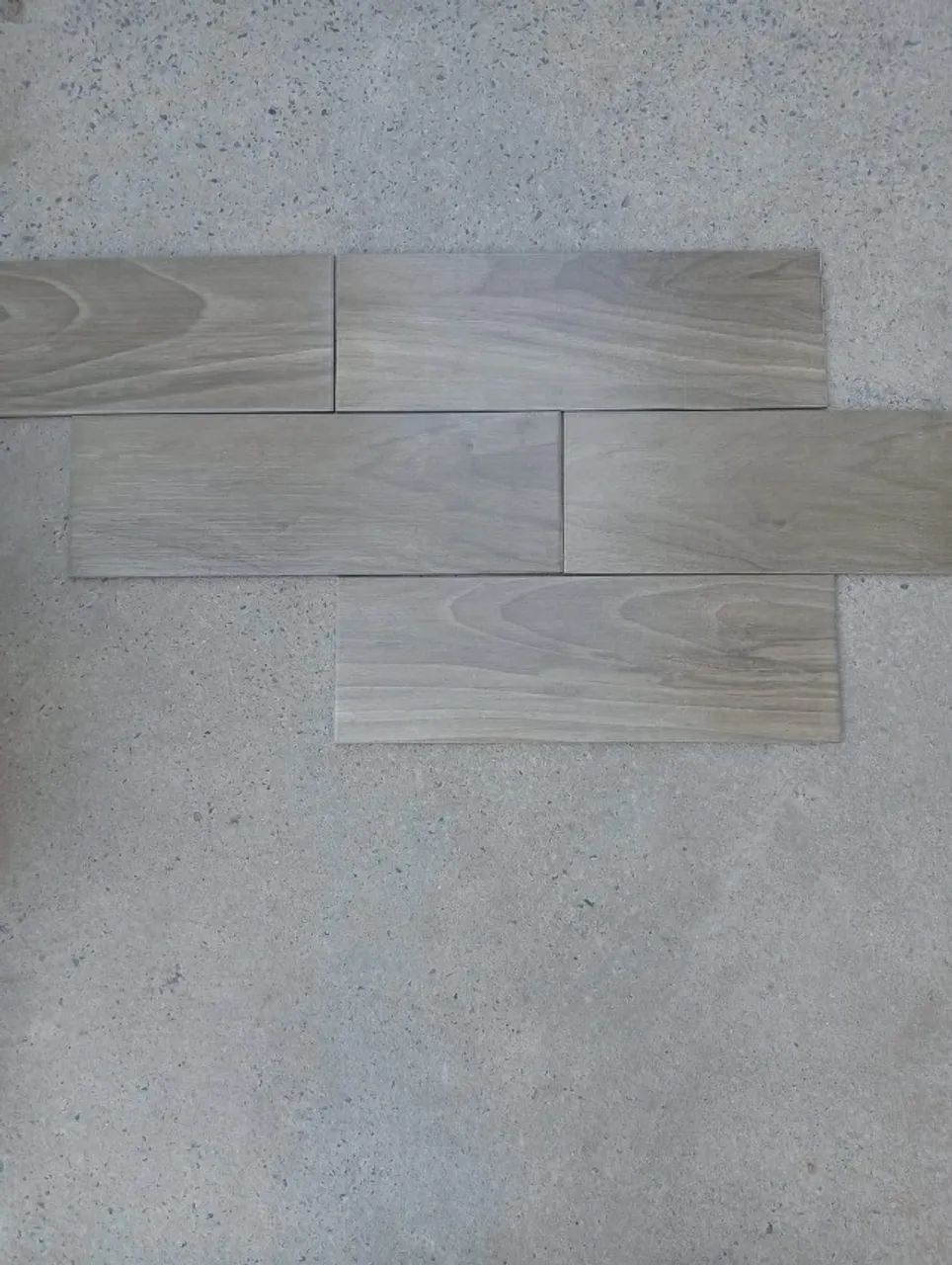 Pisos 20 x 60 várias cores e quantidade - Foto 5