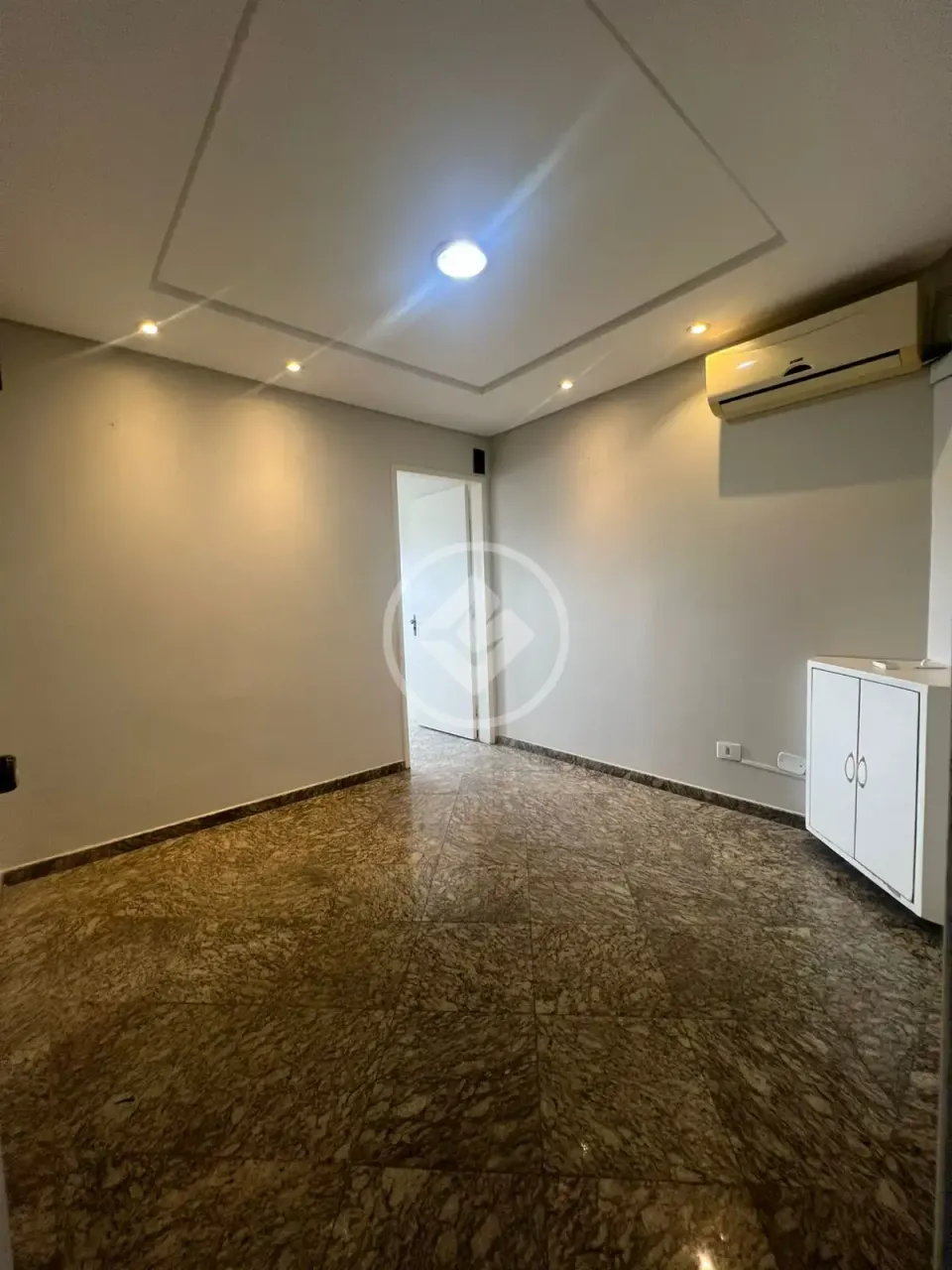SALA COMERCIAL - SETOR COIMBRA codigo: 124821