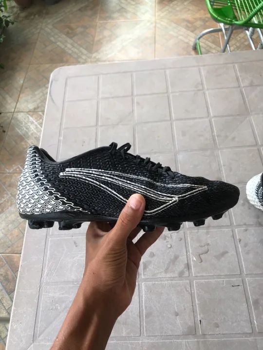 Chuteira de campo da Penalty pra vender!!!!! - Foto 2