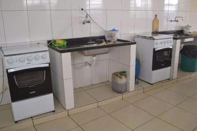 Alugo Suítes Individuais para moças e Senhoras. - Foto 3